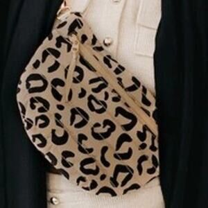 Black Tan Leopard Printed Quilted Puffer Sling Belt Crossbody Bag
